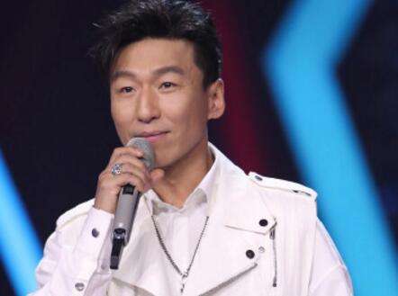 警方确认歌手陈羽凡因吸毒、非法持有毒品被抓
