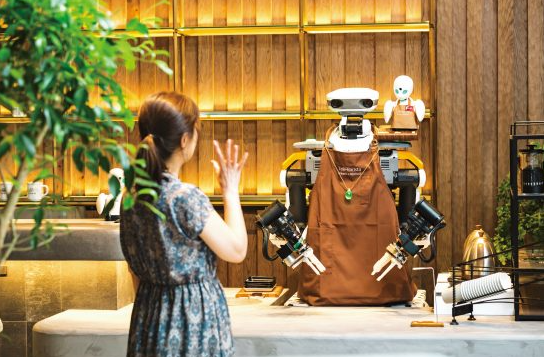 日本专家力推新时代替身机器人 用户卧床也可远程操作