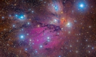 外媒天文图片精选：太空星云之美难以言表