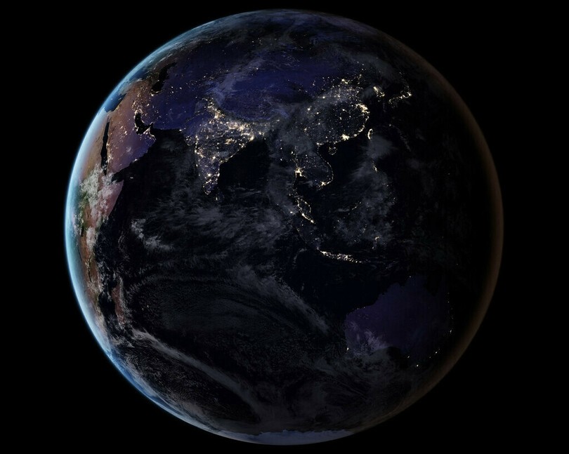 NASA公布最新太空视角夜晚地球照片 神秘清晰祥和