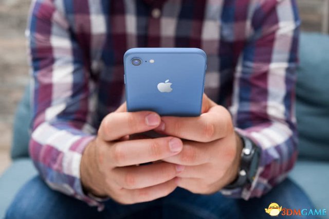 爆料大神郭明錤：新iPhone有8种颜色 售价699美元